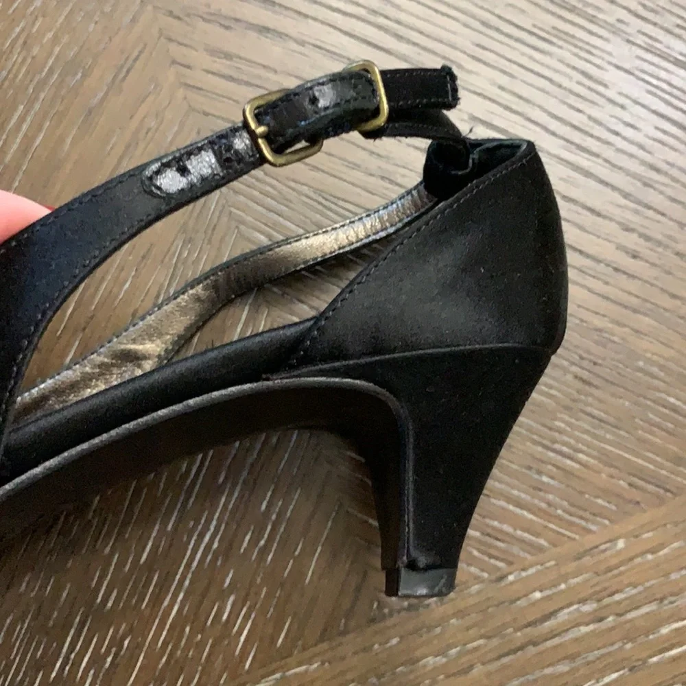 J. Crew Collection cloth jewel pointed sling back pump heel Size 6